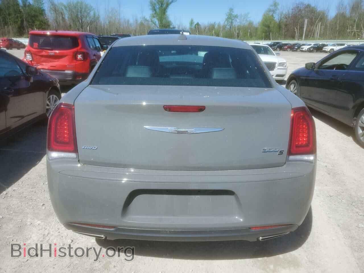 2019 CHRYSLER 300 - VIN: 2C3CCAGG4KH539737 - Фото 6