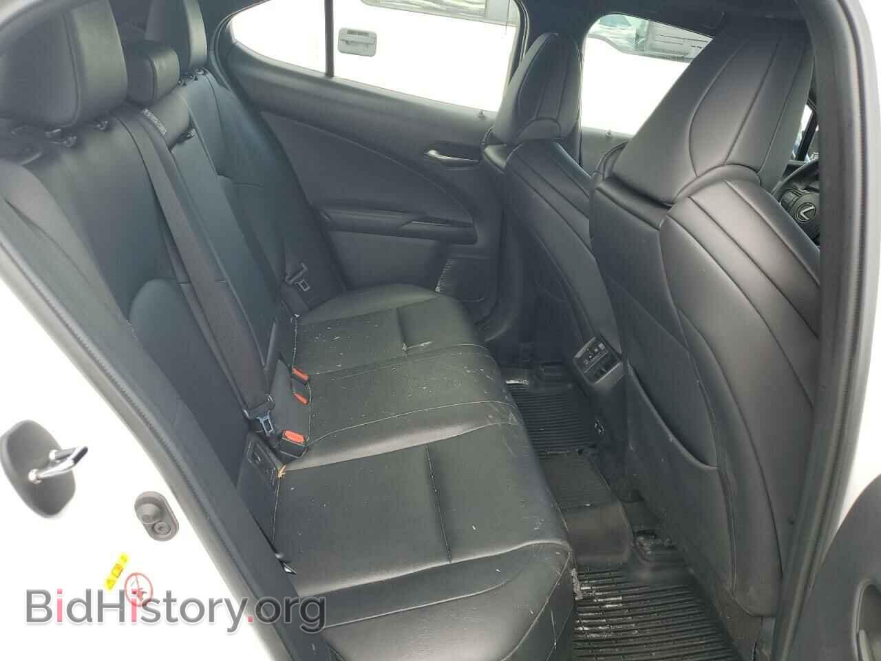 2019 LEXUS UX 200 - VIN: JTHY3JBH1K2005362 - Фото 10