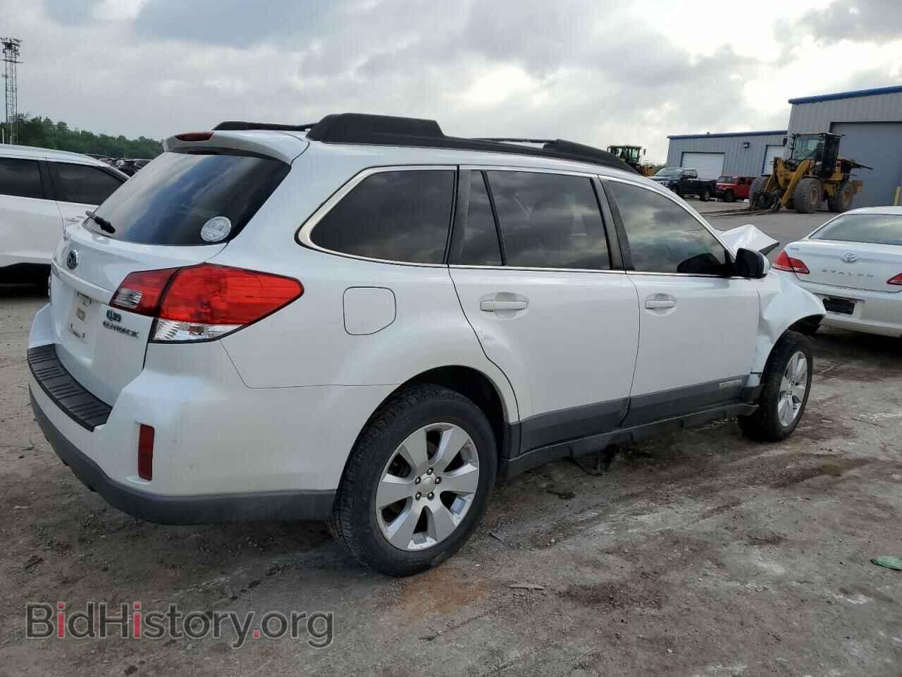 2011 SUBARU OUTBACK - VIN: 4S4BRCBC4B3335976 - Фото 3
