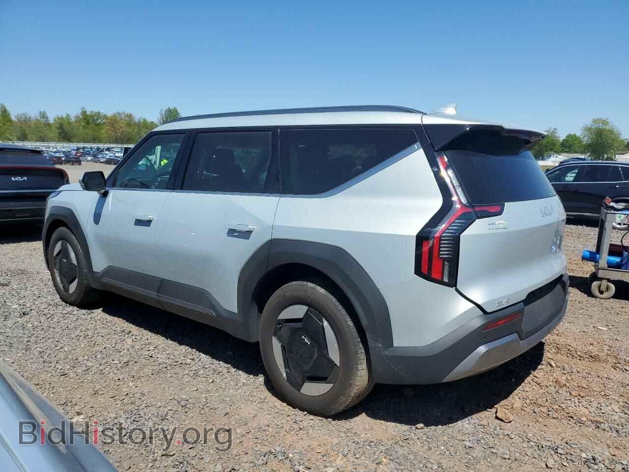 2024 KIA EV9 WIND - VIN: KNDAFFS57R6050905 - Фото 2