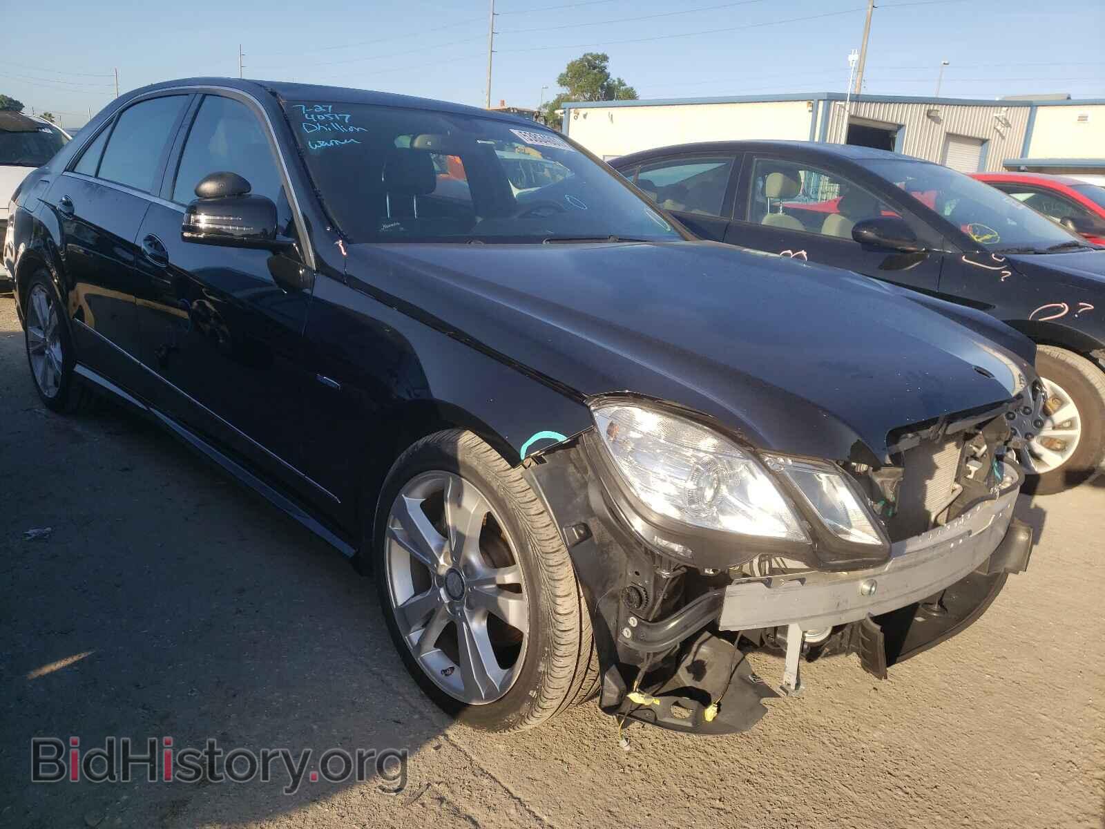 Photo WDDHF8JBXCA652189 - MERCEDES-BENZ E-CLASS 2012