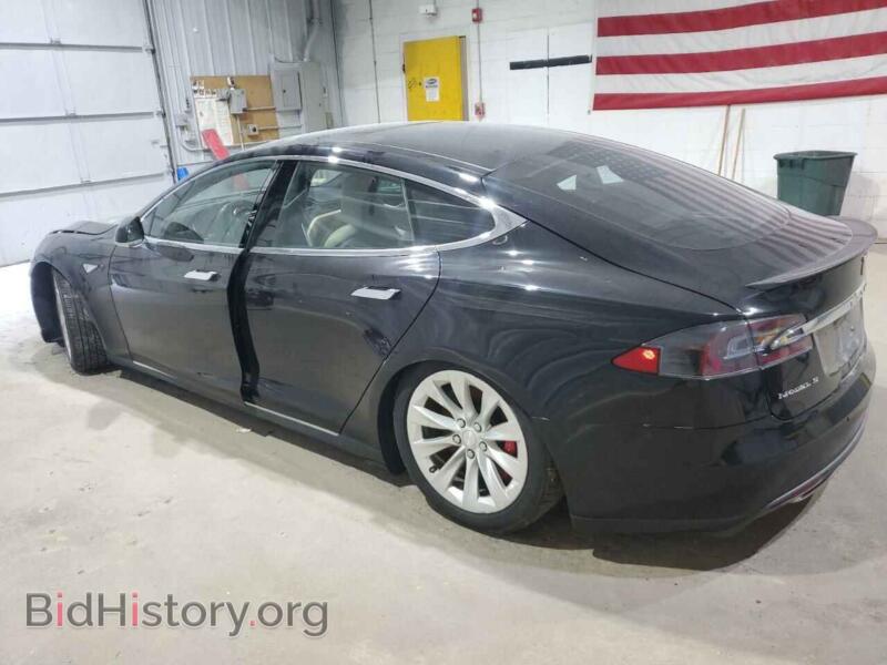 2016 Tesla MODEL S (VIN 5YJSA1E49GF124514) — фото 2 из 12