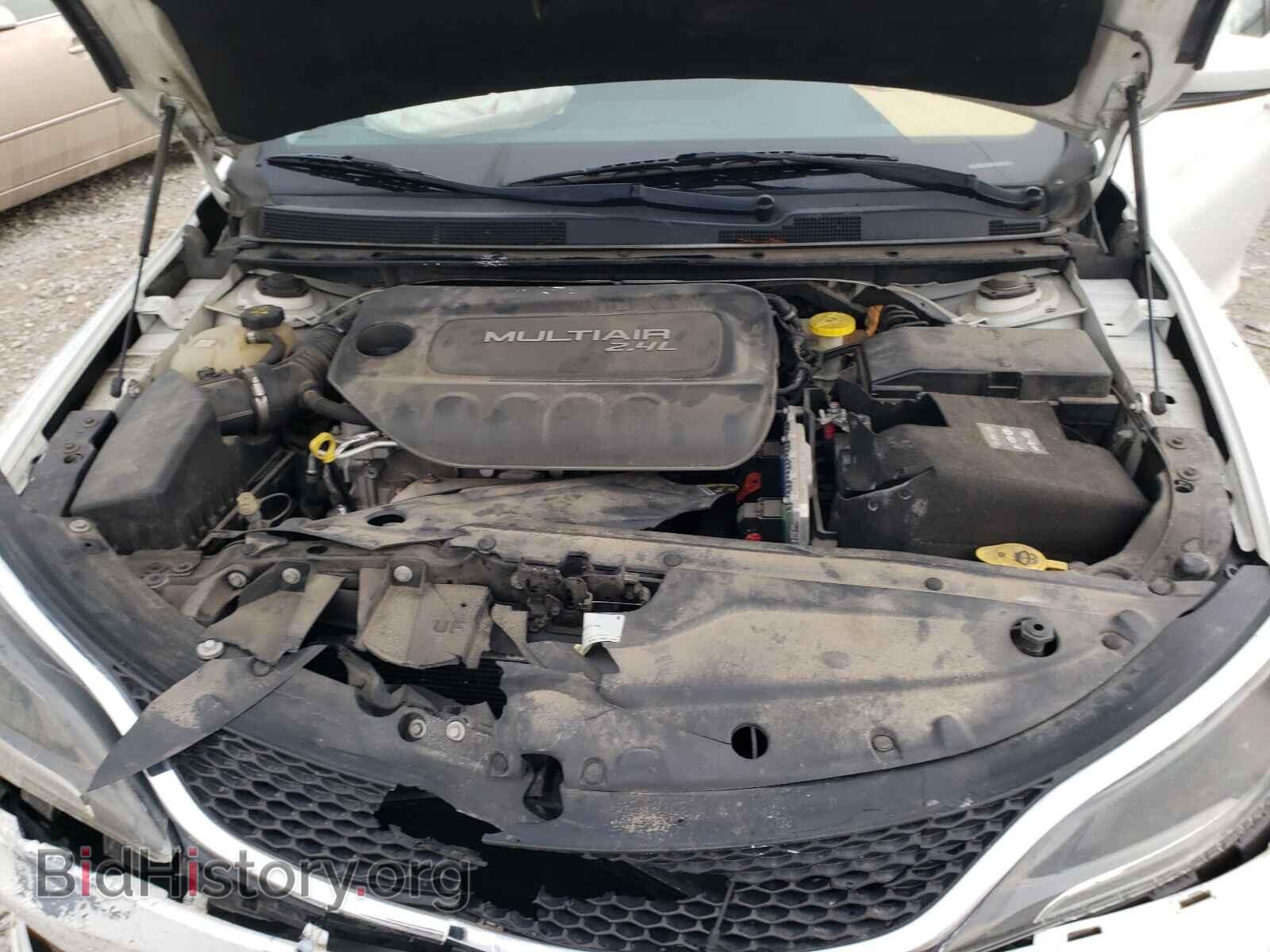 2015 CHRYSLER 200 - VIN: 1C3CCCAB7FN602142 - Фото 7