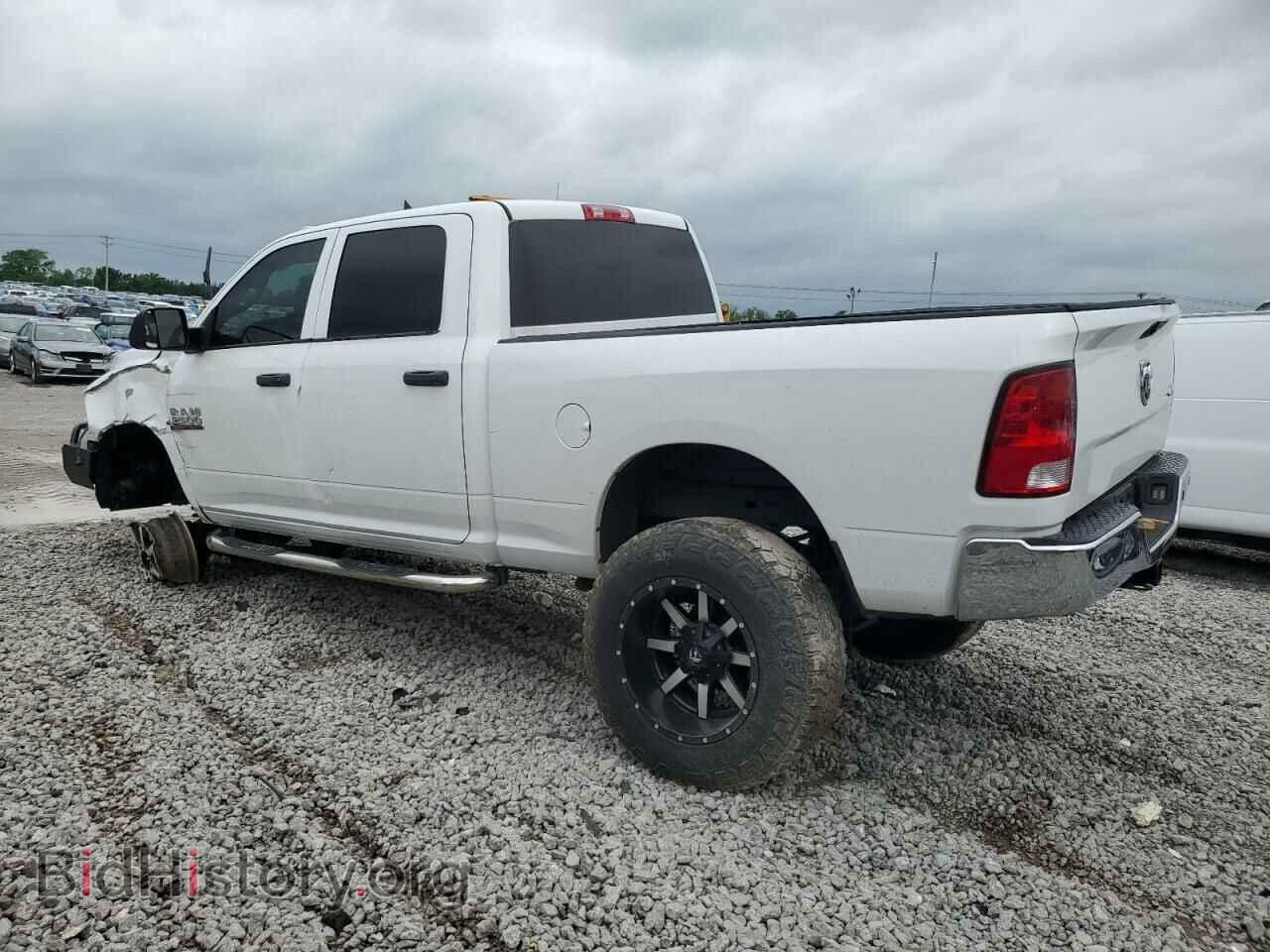 2015 RAM All Models - VIN: 3C6UR5CL3FG586666 - Photo 2