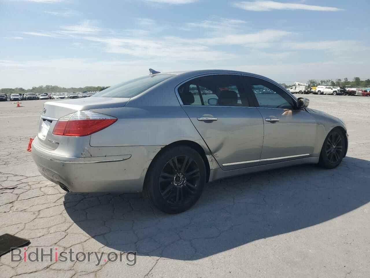 2010 HYUNDAI GENESIS - VIN: KMHGC4DF2AU070875 - Фото 3