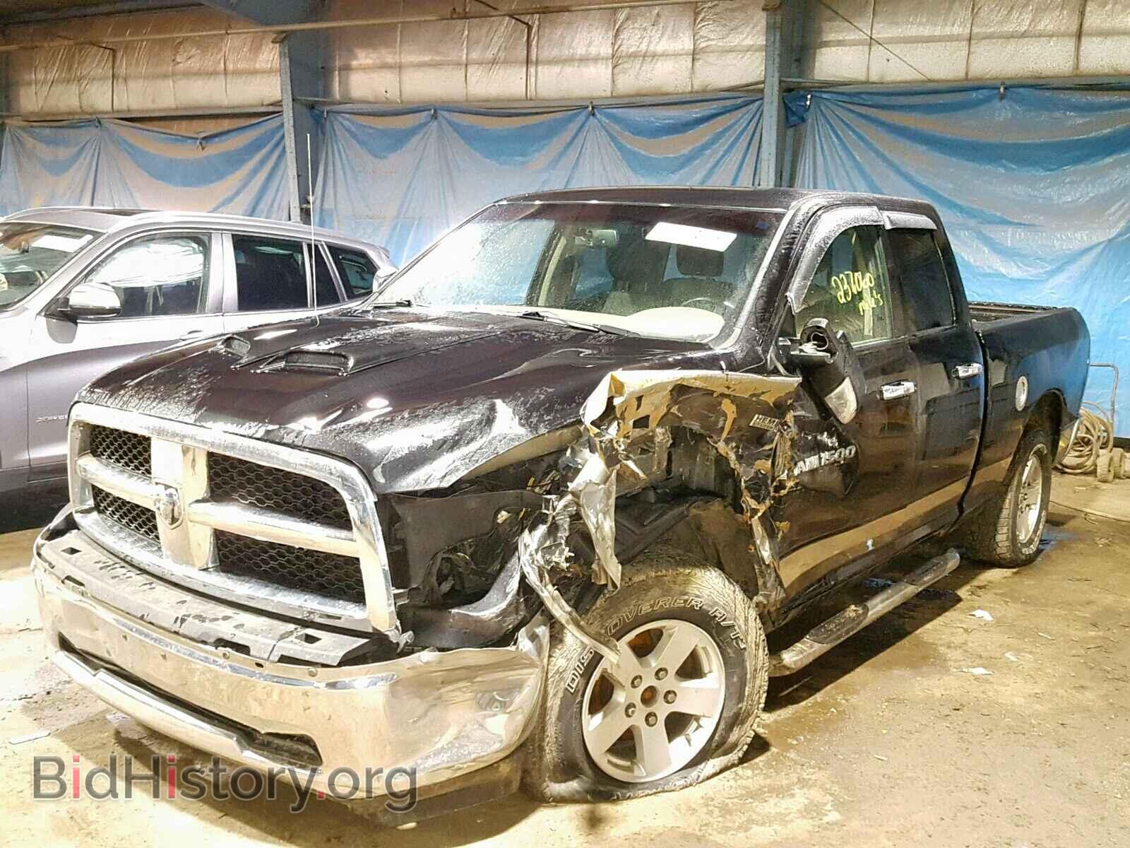 2011 DODGE RAM 1500 - VIN: 1D7RV1GT7BS563400 - Фото 2