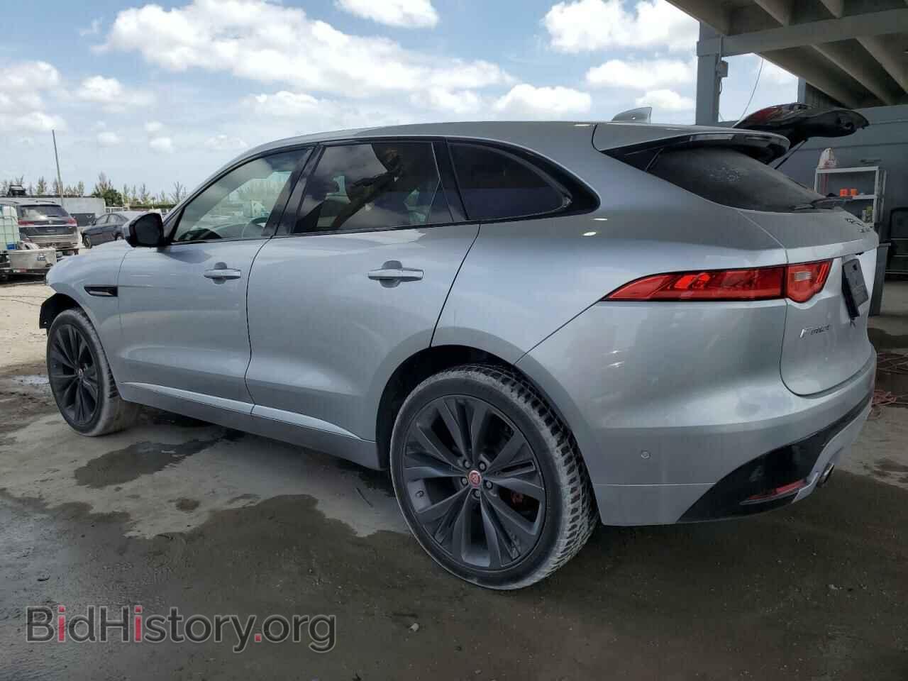 2017 JAGUAR F-PACE - VIN: SADCP2BV8HA048370 - Фото 2