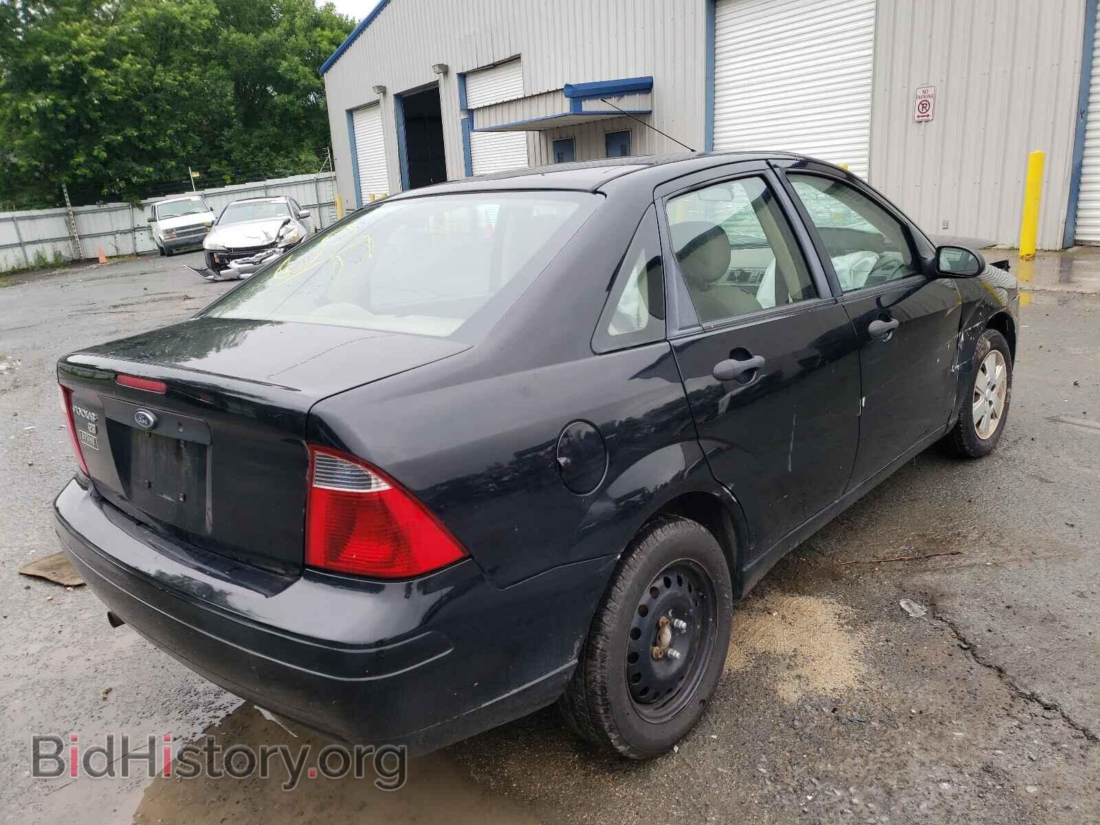 2007 FORD FOCUS - VIN: 1FAHP34N97W306259 - Фото 4