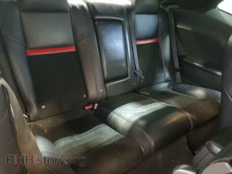 2010 Dodge CHALLENGER (VIN 2B3CJ7DW2AH104179) — photo 10 of 12