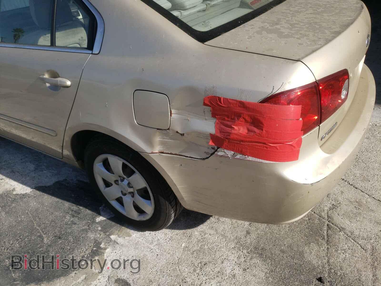 2007 KIA OPTIMA - VIN: KNAGE123575104278 - Фото 9