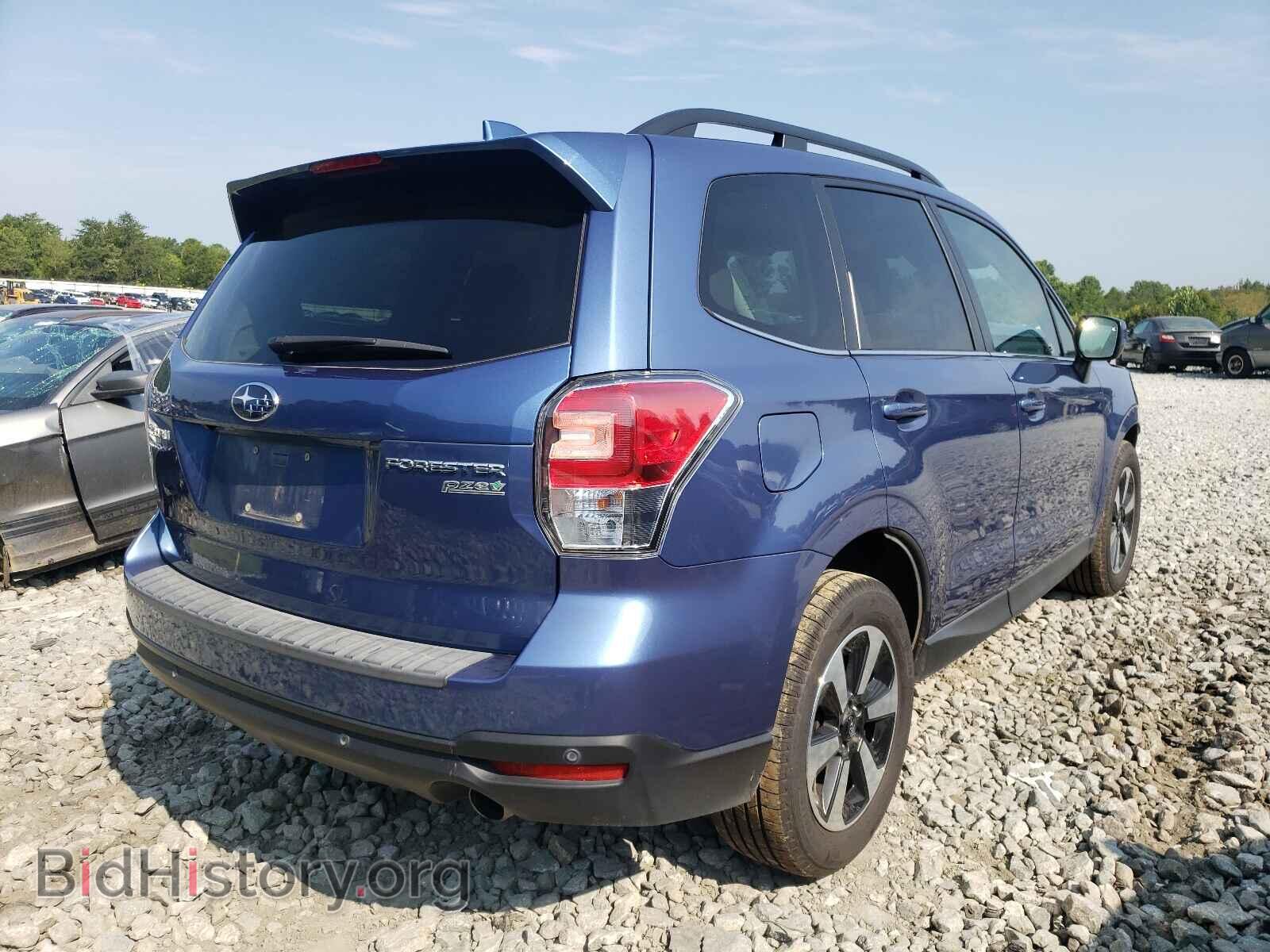 2017 SUBARU FORESTER - VIN: JF2SJARC8HH520860 - Фото 4