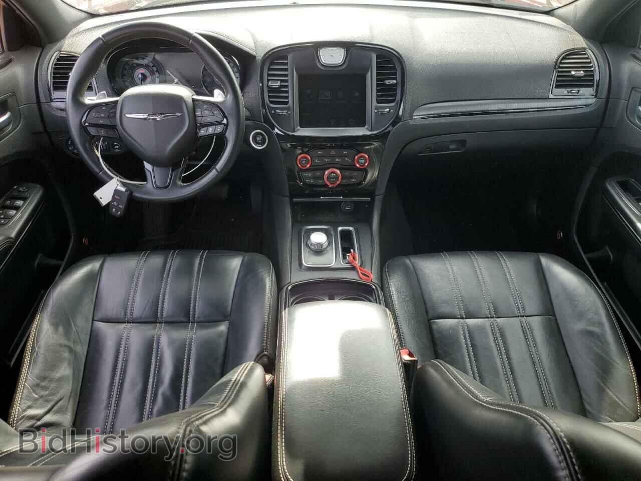 2016 CHRYSLER 300 - VIN: 2C3CCAGG7GH117288 - Фото 8