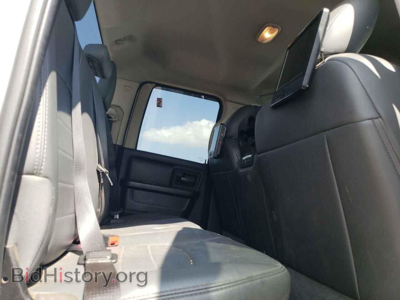 2018 RAM 1500 - VIN: 1C6RR6FG6JS304273 - Фото 10