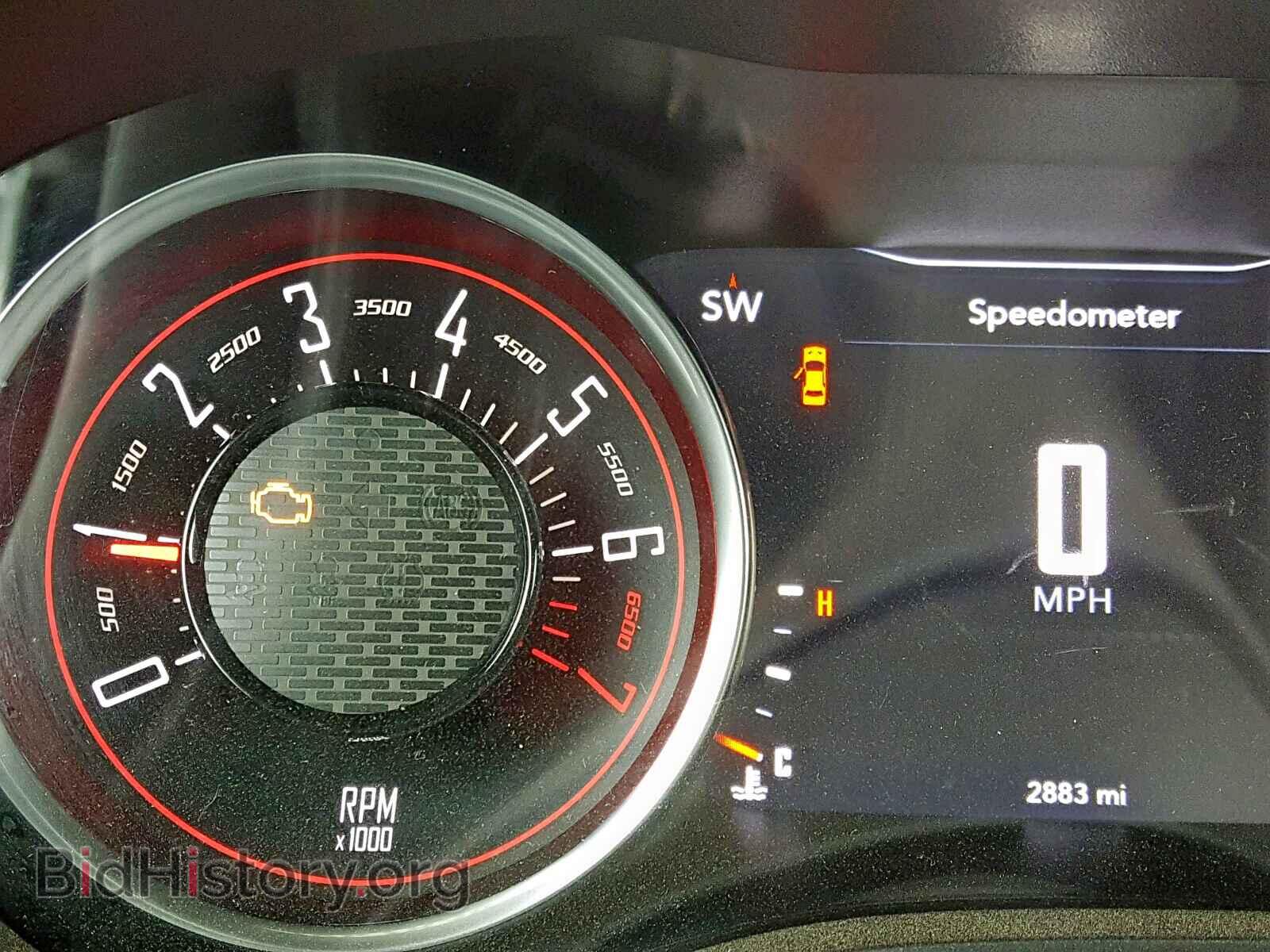 2019 DODGE CHALLENGER - VIN: 2C3CDZAG4KH525423 - Photo 8