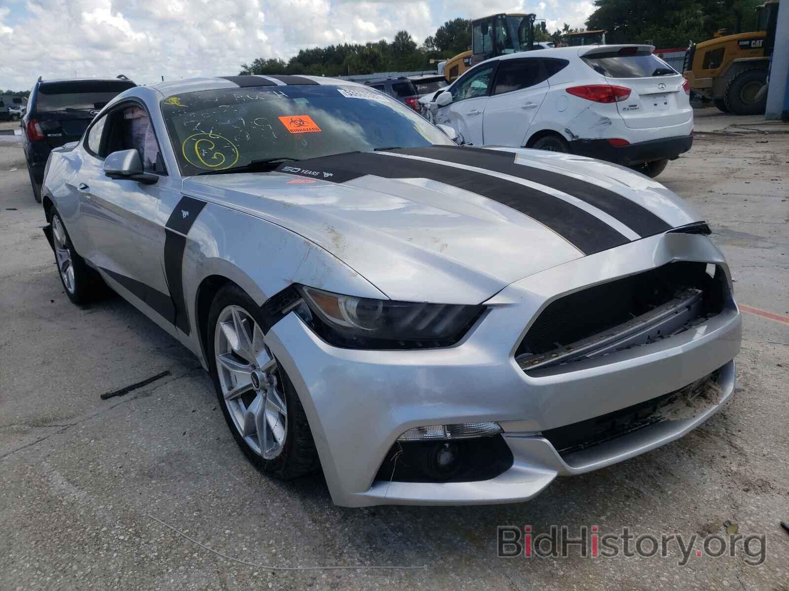Photo 1FA6P8TH8F5385279 - FORD MUSTANG 2015