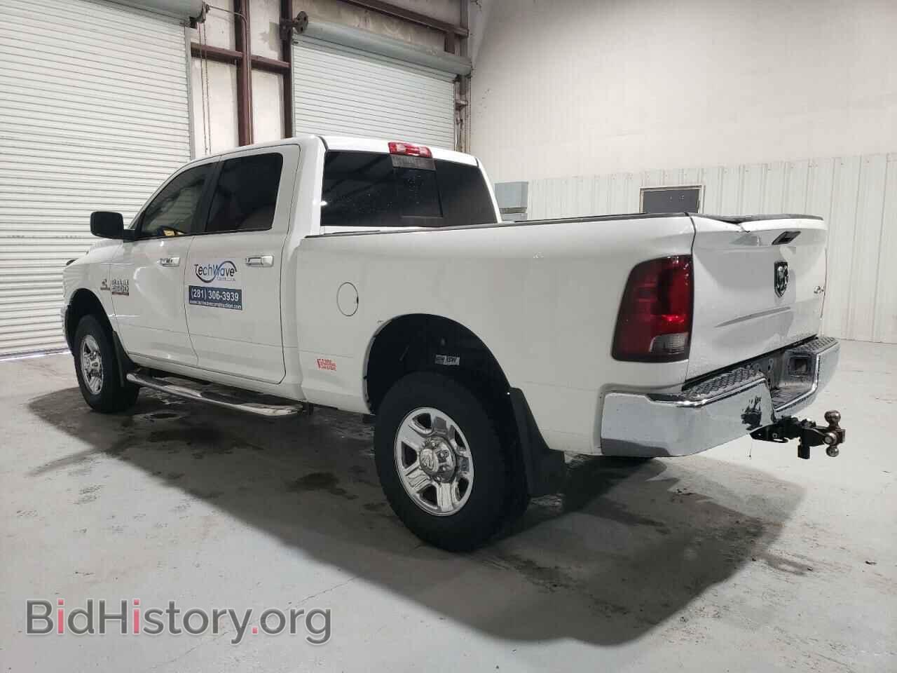 2014 RAM All Models - VIN: 3C6UR5DL9EG243566 - Photo 2