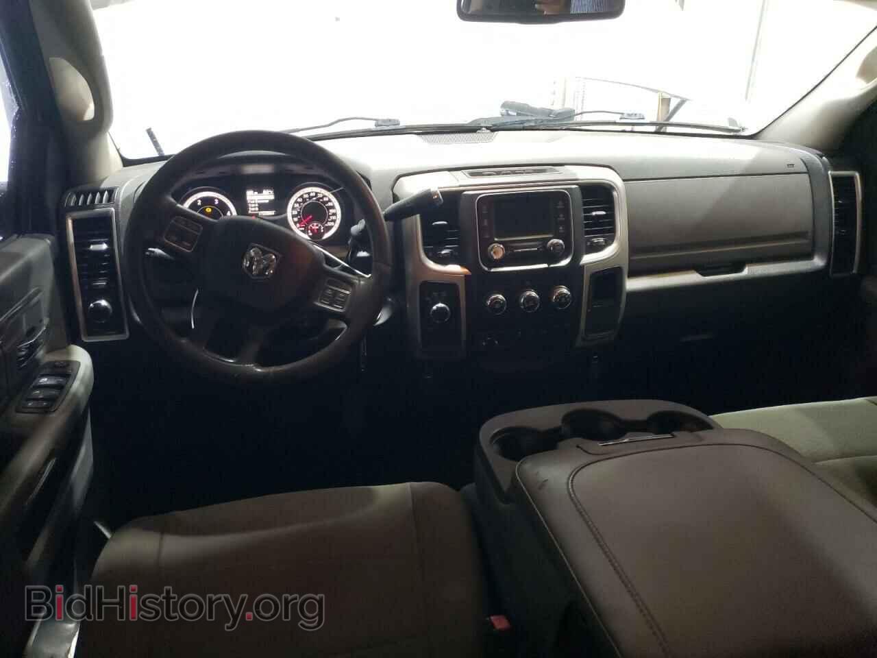 2014 RAM All Models - VIN: 3C6UR5DL9EG243566 - Photo 8