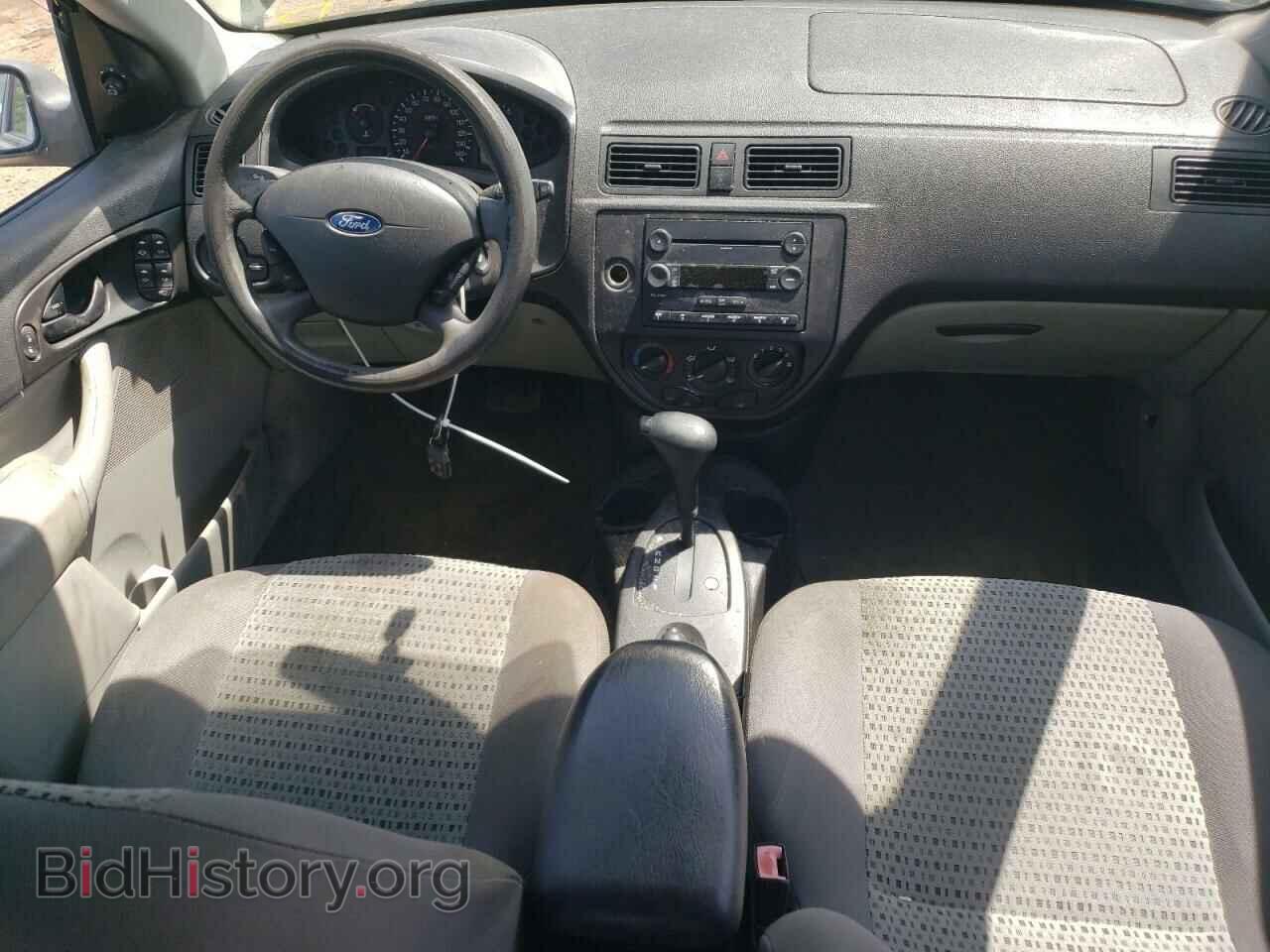 2007 FORD FOCUS - VIN: 1FAFP34N47W268608 - Фото 8