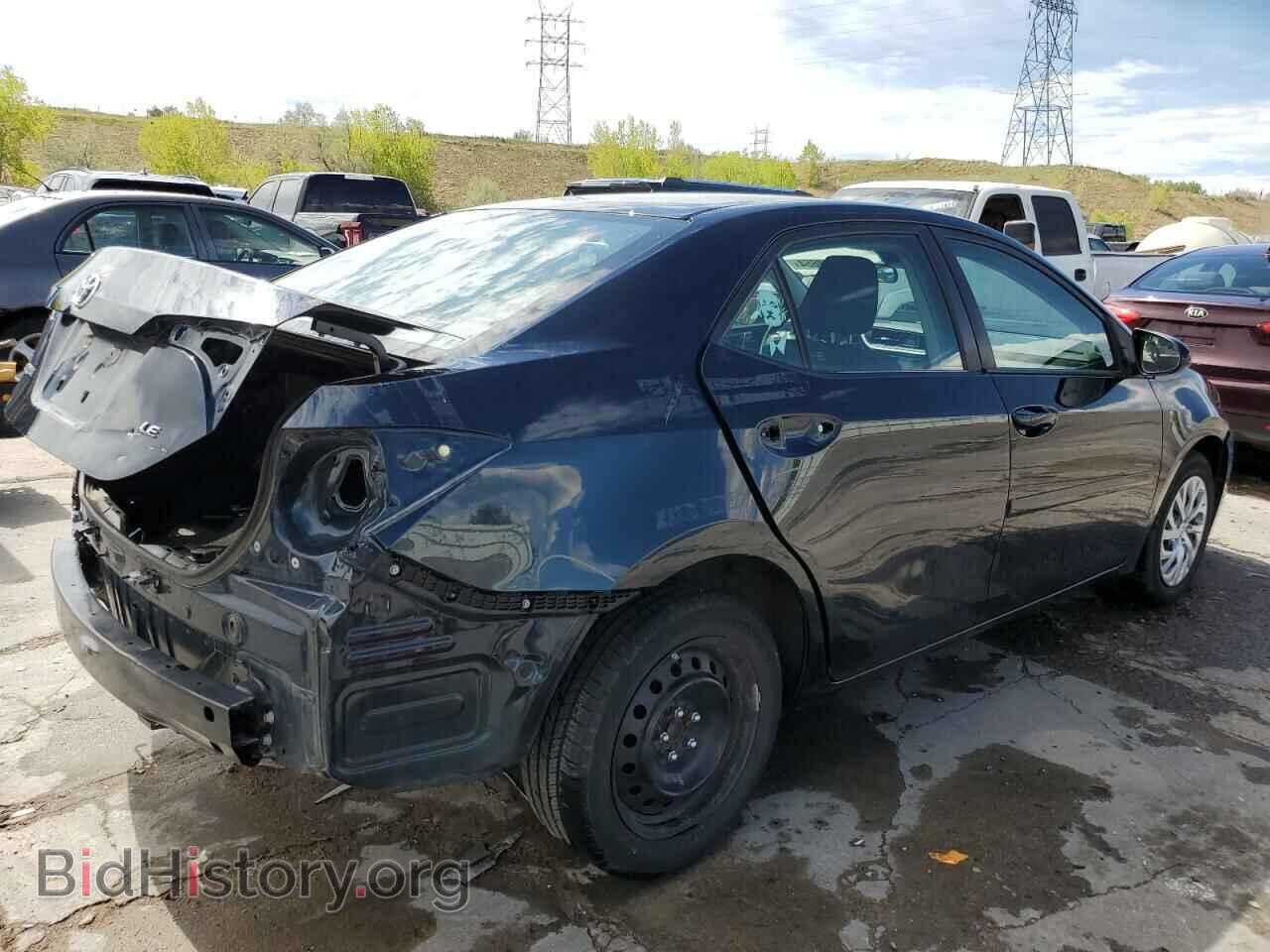 2017 TOYOTA COROLLA - VIN: 2T1BURHE4HC892028 - Фото 3