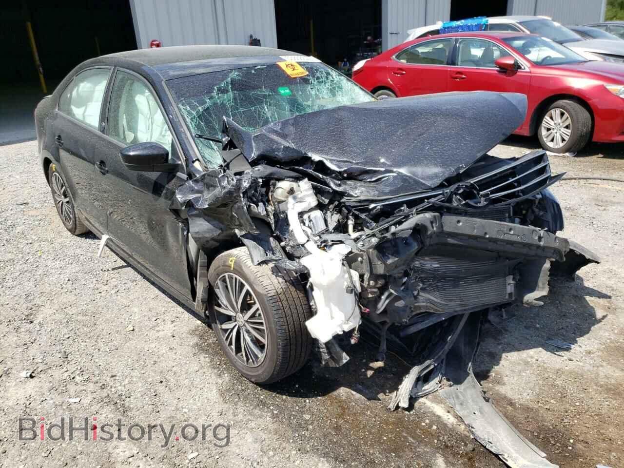 Фотография 3VWDB7AJ7JM257535 - VOLKSWAGEN JETTA 2018