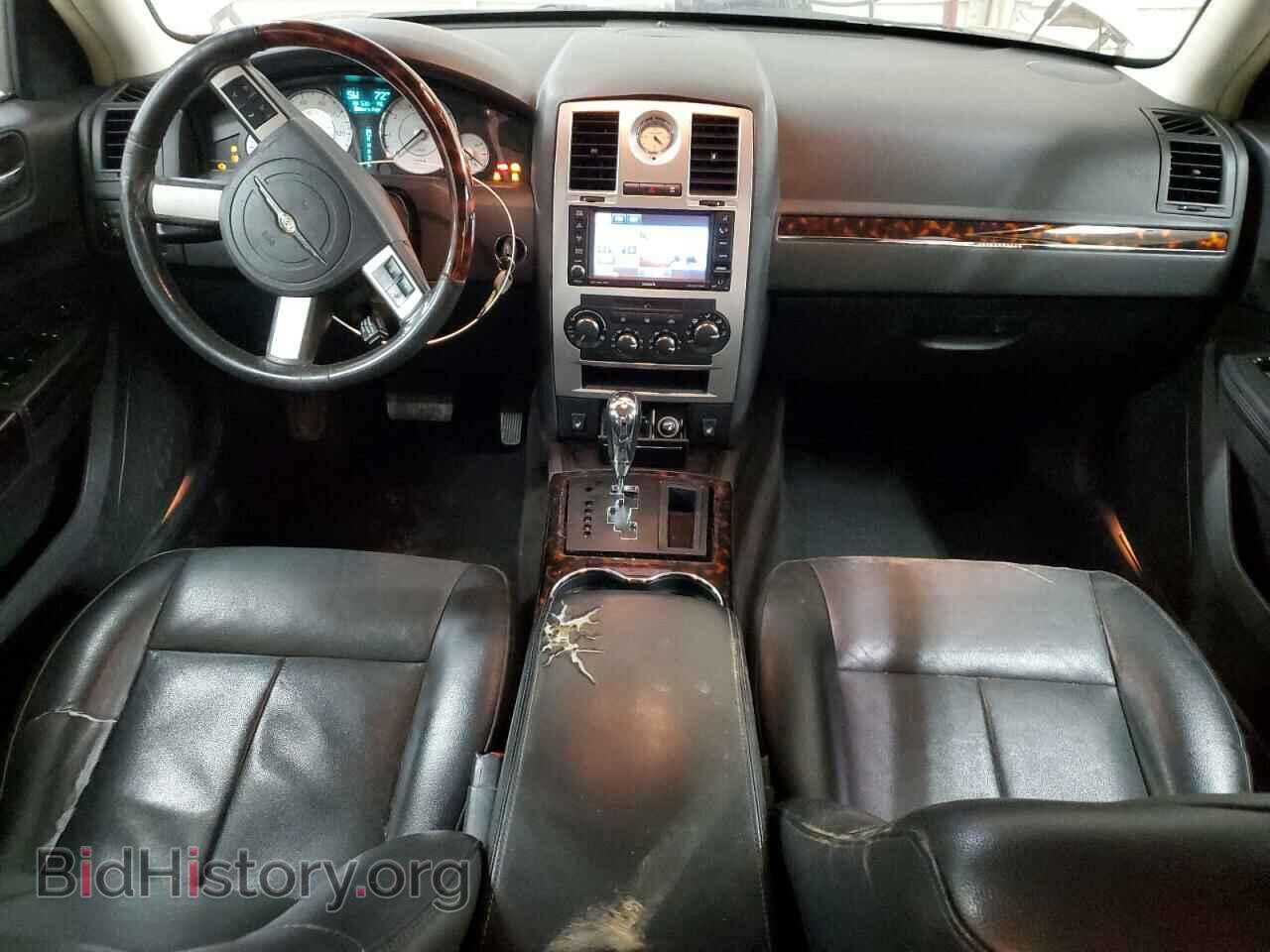 2009 CHRYSLER 300 - VIN: 2C3KA33V19H599938 - Фото 8