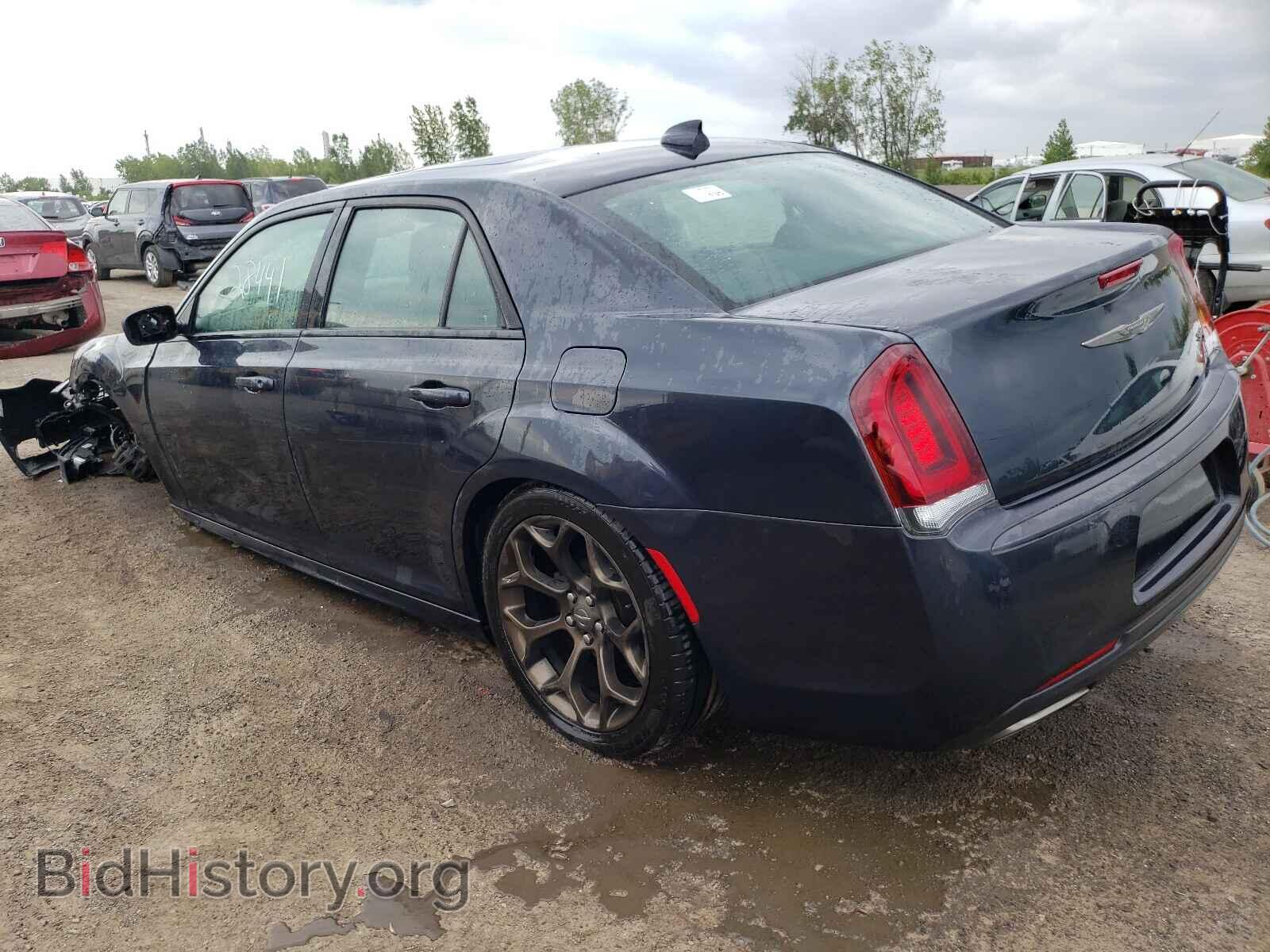 2019 CHRYSLER 300 - VIN: 2C3CCABG4KH659092 - Фото 3