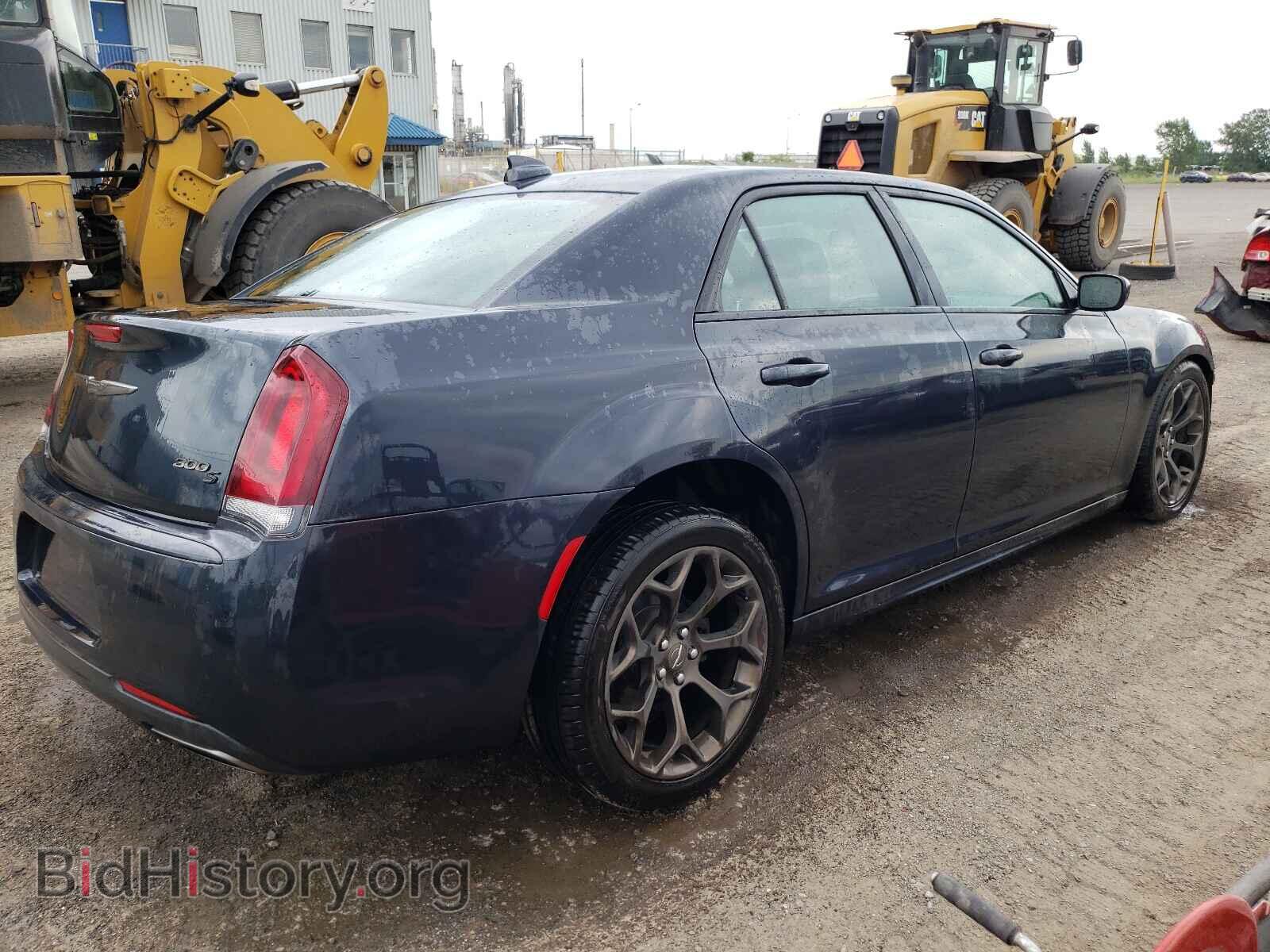2019 CHRYSLER 300 - VIN: 2C3CCABG4KH659092 - Фото 4