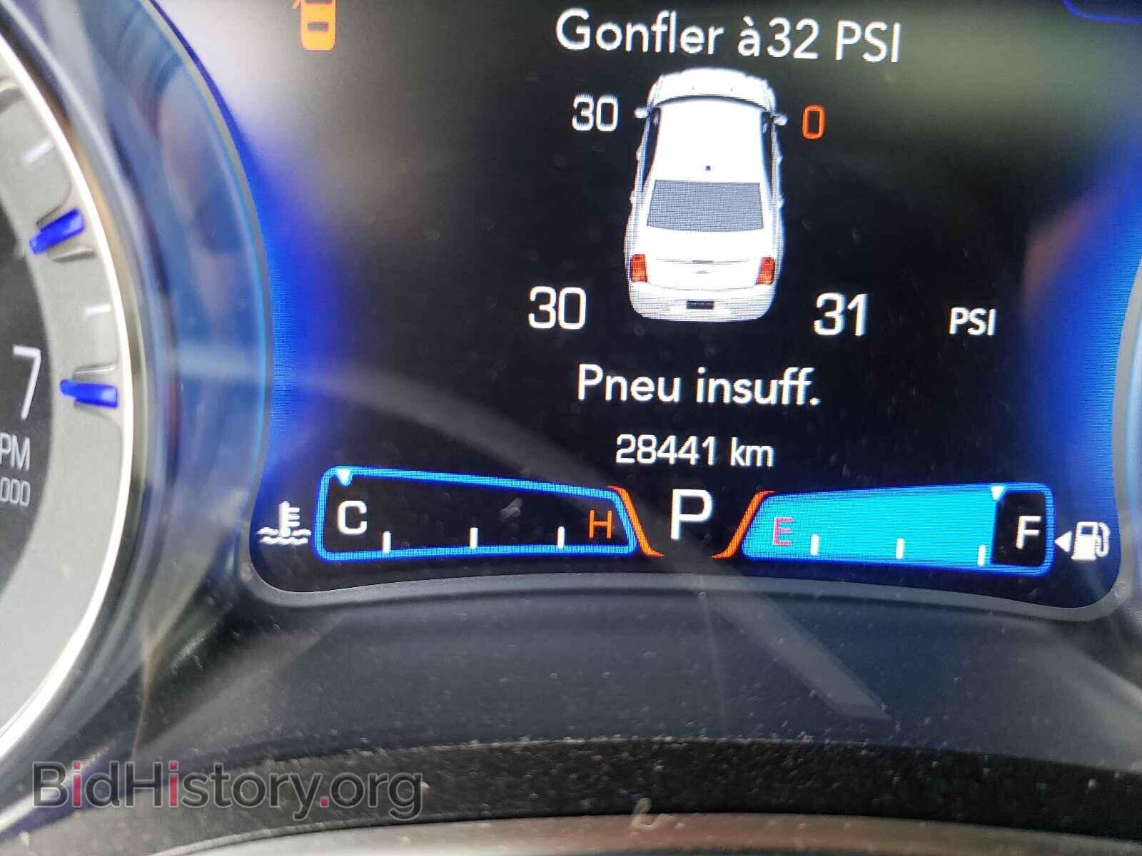 2019 CHRYSLER 300 - VIN: 2C3CCABG4KH659092 - Фото 8