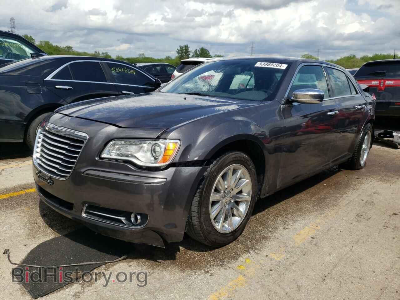 Фотография 2C3CCAET6DH647084 - CHRYSLER 300 2013