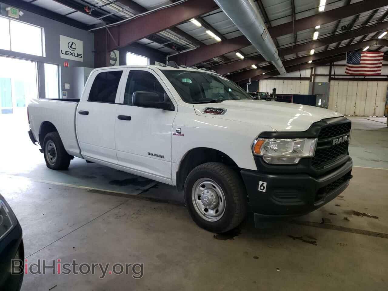2019 RAM 2500 - VIN: 3C6UR4CL2KG564324 - Фото 4