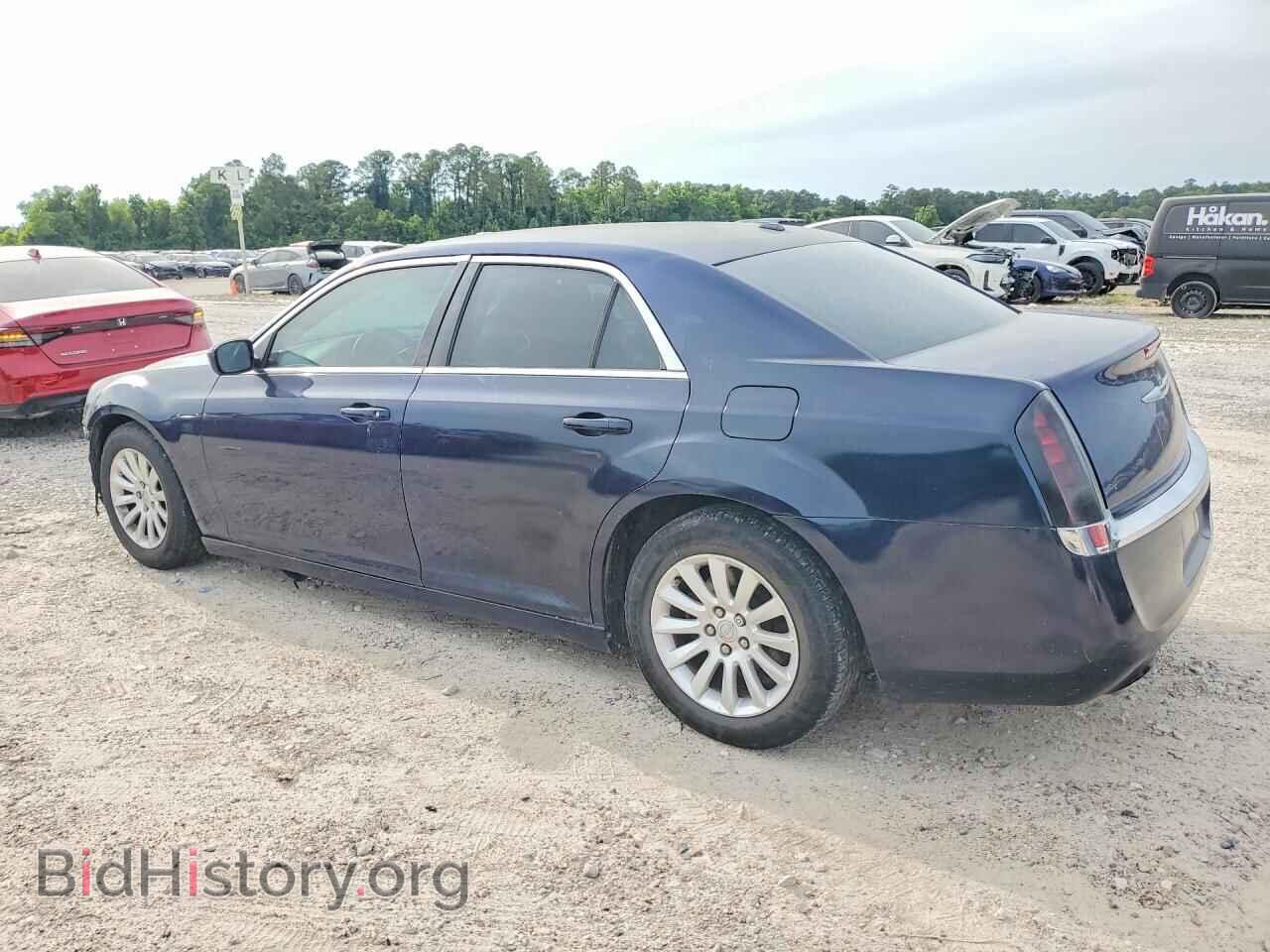 2013 CHRYSLER 300 - VIN: 2C3CCAAG0DH658459 - Фото 2
