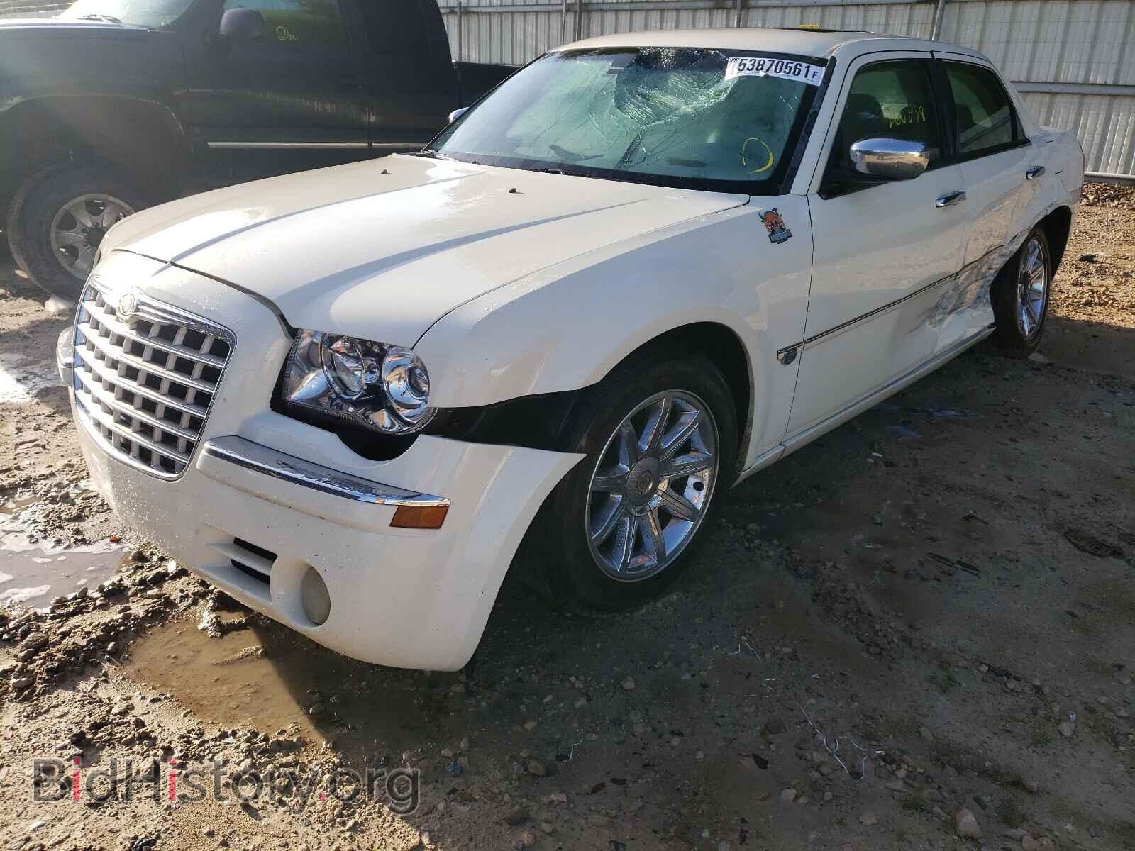 2006 CHRYSLER 300 - VIN: 2C3LA63H76H510031 - Фото 2