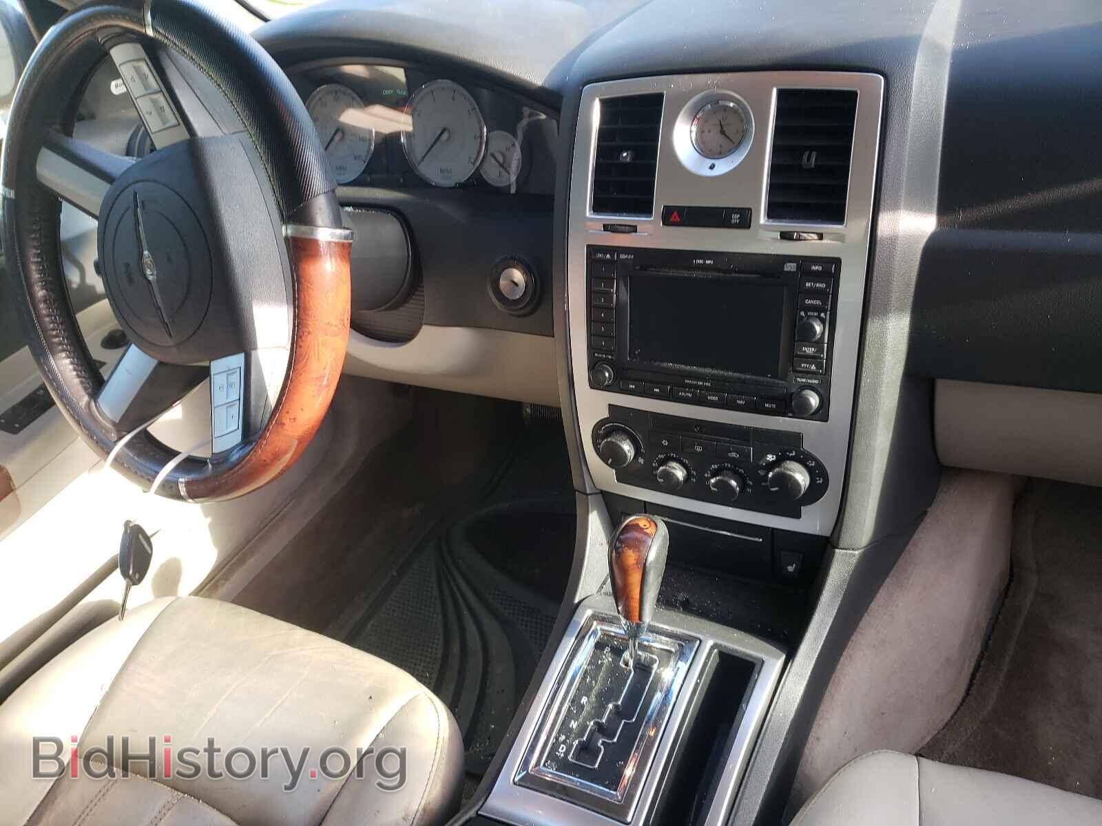 2006 CHRYSLER 300 - VIN: 2C3LA63H76H510031 - Фото 9