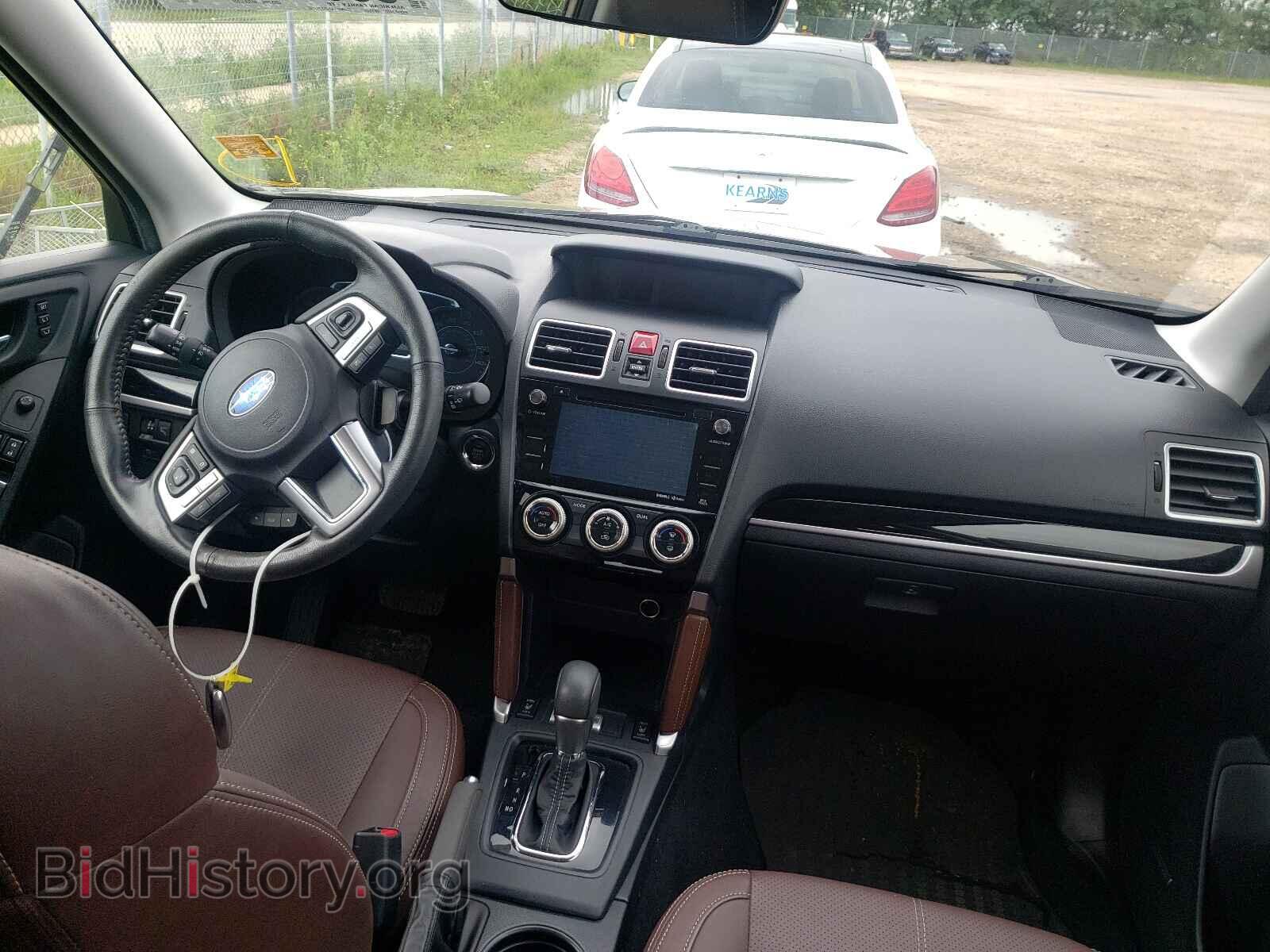 2017 SUBARU FORESTER - VIN: JF2SJGTC8HH407373 - Фото 9