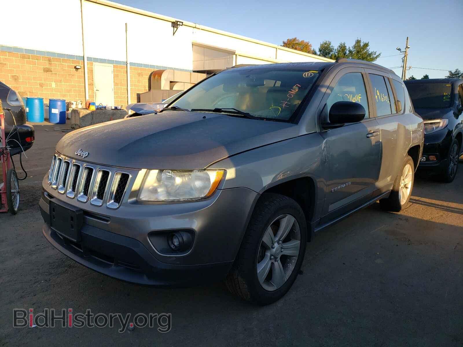 2012 JEEP COMPASS - VIN: 1C4NJDBB3CD523003 - Photo 2