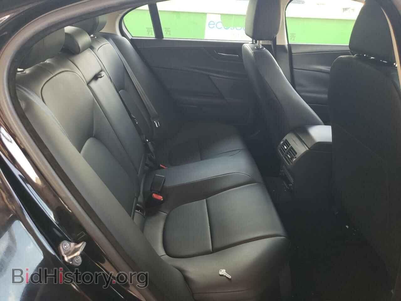 2018 JAGUAR XE - VIN: SAJAR4FX7JCP30284 - Фото 10
