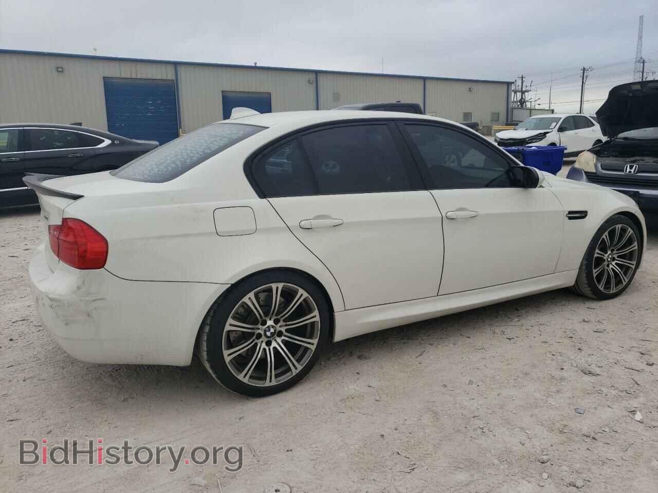 2009 BMW M3 - VIN: WBSPM93579E201031 - Фото 3