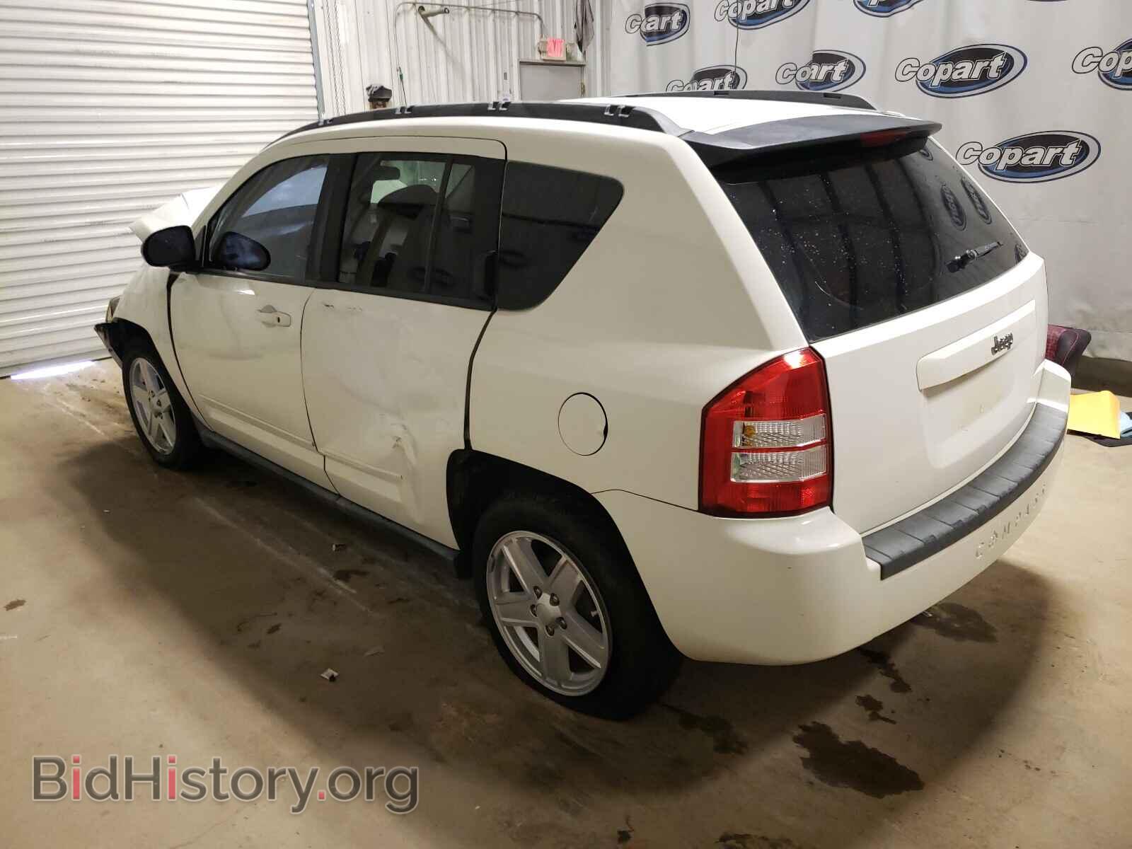 2010 JEEP COMPASS - VIN: 1J4NT4FB6AD554032 - Photo 3