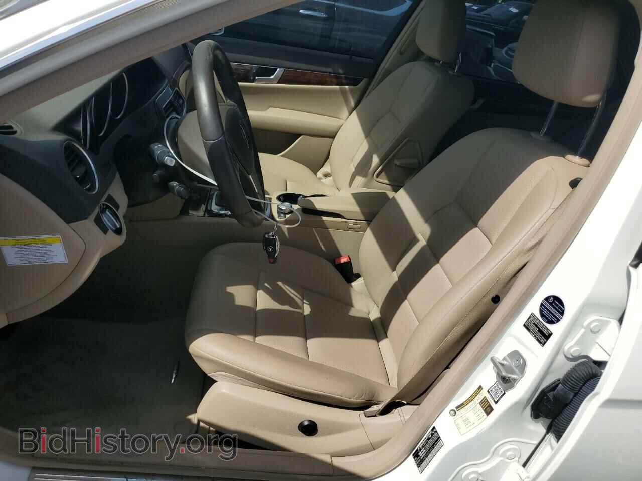 2013 MERCEDES-BENZ C-CLASS - VIN: WDDGF4HB7DR268691 - Фото 7