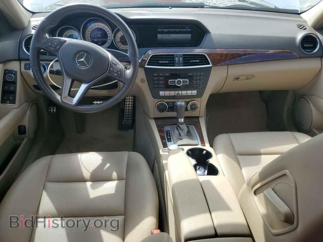 2013 MERCEDES-BENZ C-CLASS - VIN: WDDGF4HB7DR268691 - Фото 8