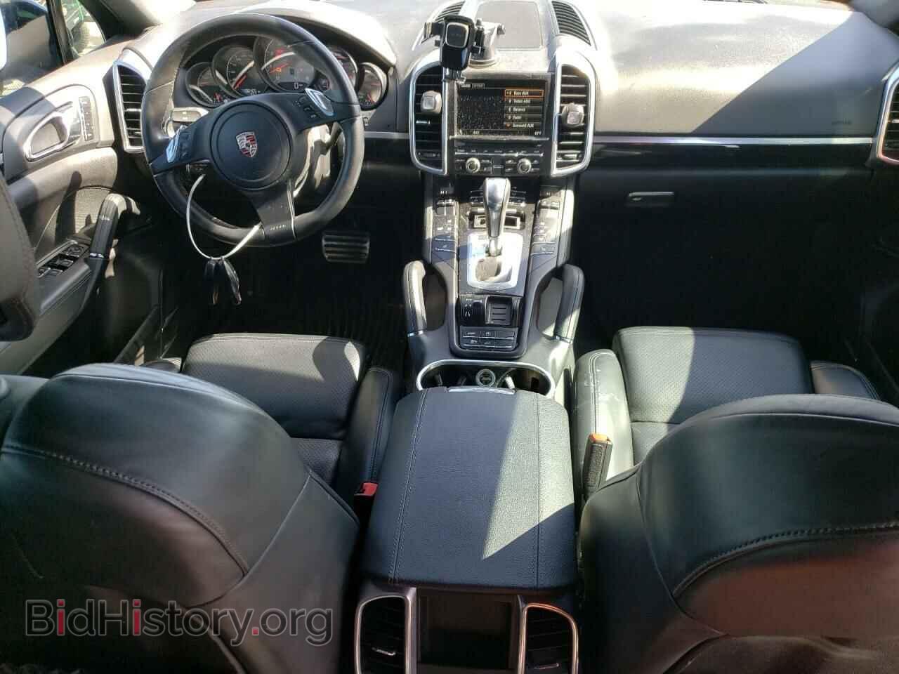 2011 PORSCHE CAYENNE - VIN: WP1AB2A22BLA43846 - Фото 8