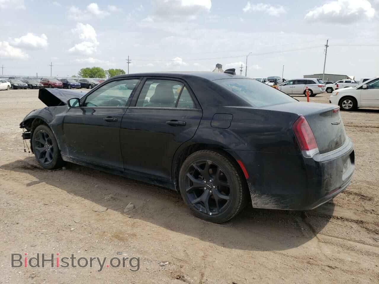 2023 CHRYSLER 300 - VIN: 2C3CCABG2PH537709 - Фото 2