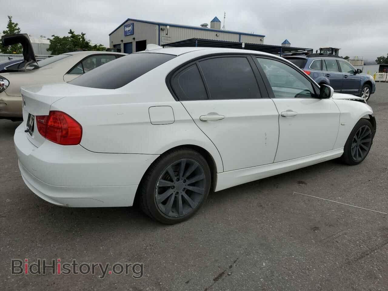 2011 BMW 3 SERIES - VIN: WBAPH5C59BF093061 - Фото 3