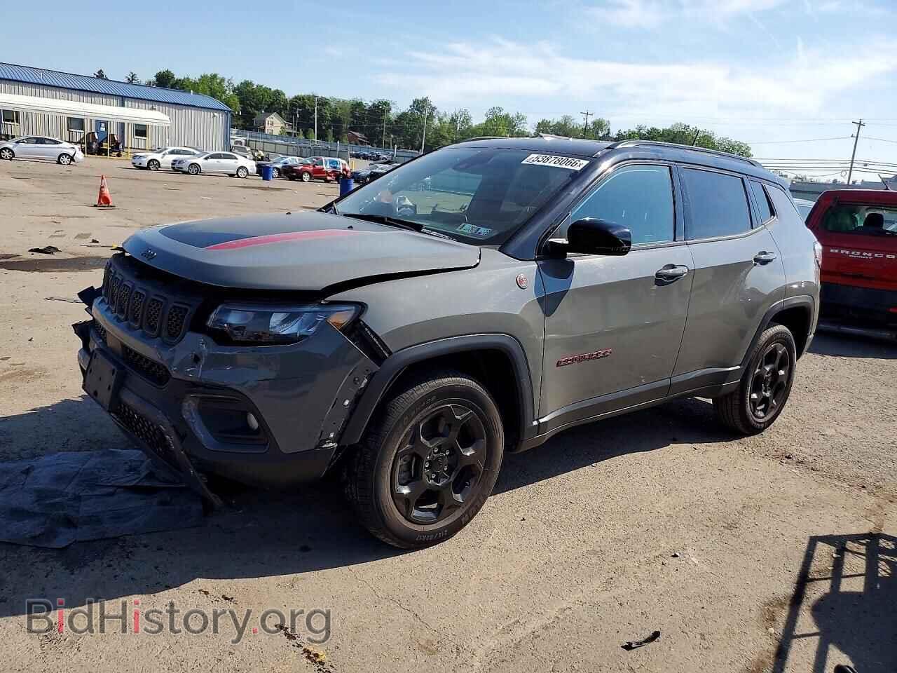 Photo 3C4NJDDNXPT527881 - JEEP COMPASS 2023