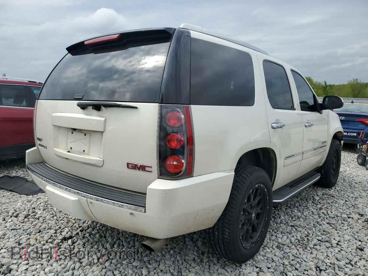 2011 GMC YUKON - VIN: 1GKS2EEF5BR256053 - Фото 3