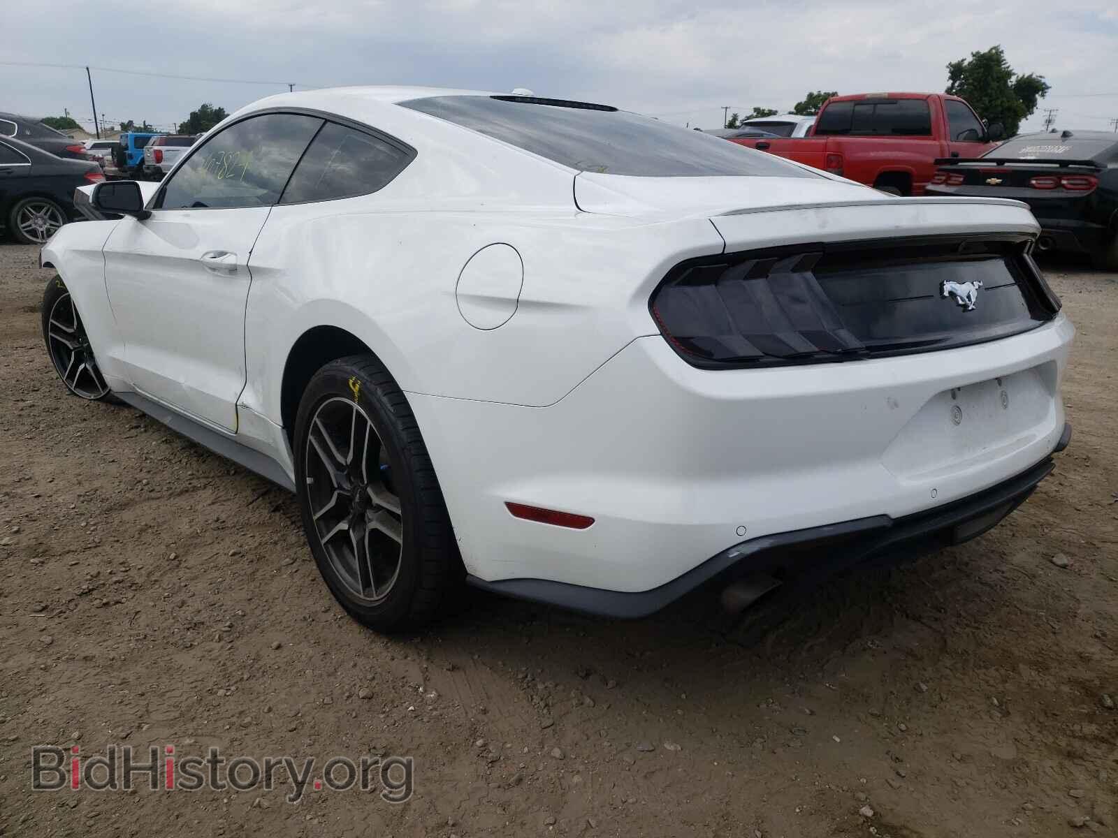 2018 FORD MUSTANG - VIN: 1FA6P8TH1J5124889 - Фото 3