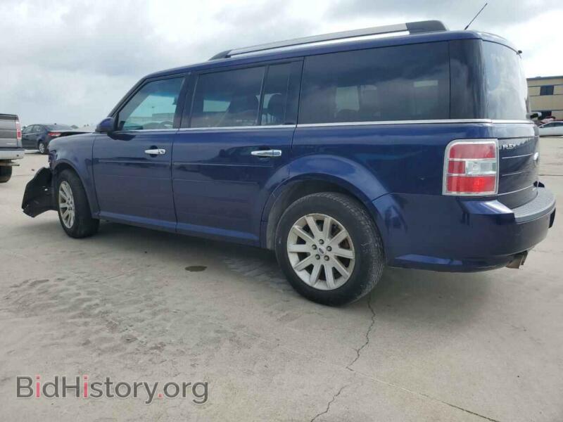 2011 Ford FLEX (VIN 2FMGK5CC9BBD24976) — фото 2 из 12