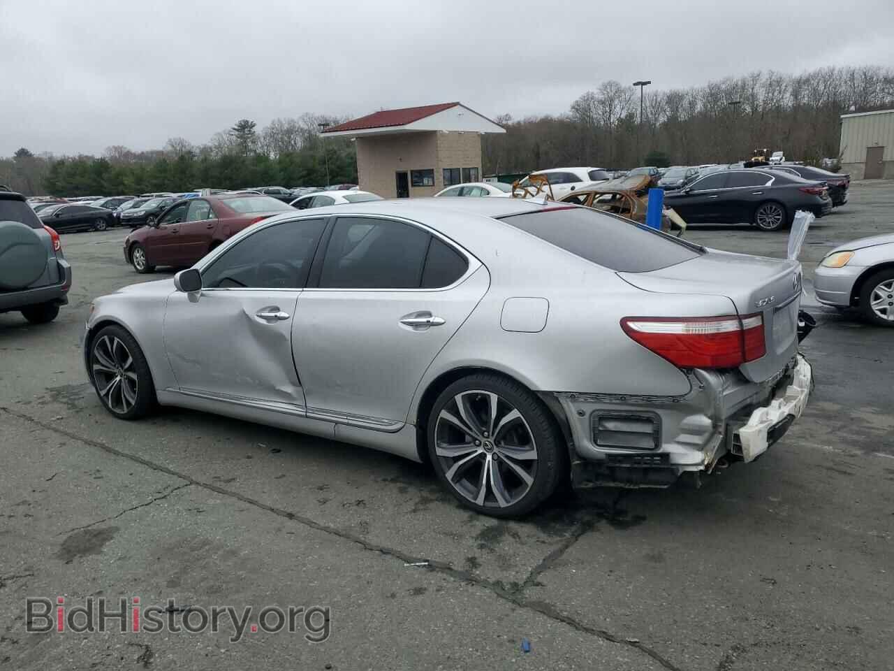 2007 LEXUS LS460 - VIN: JTHBL46F675008621 - Photo 2