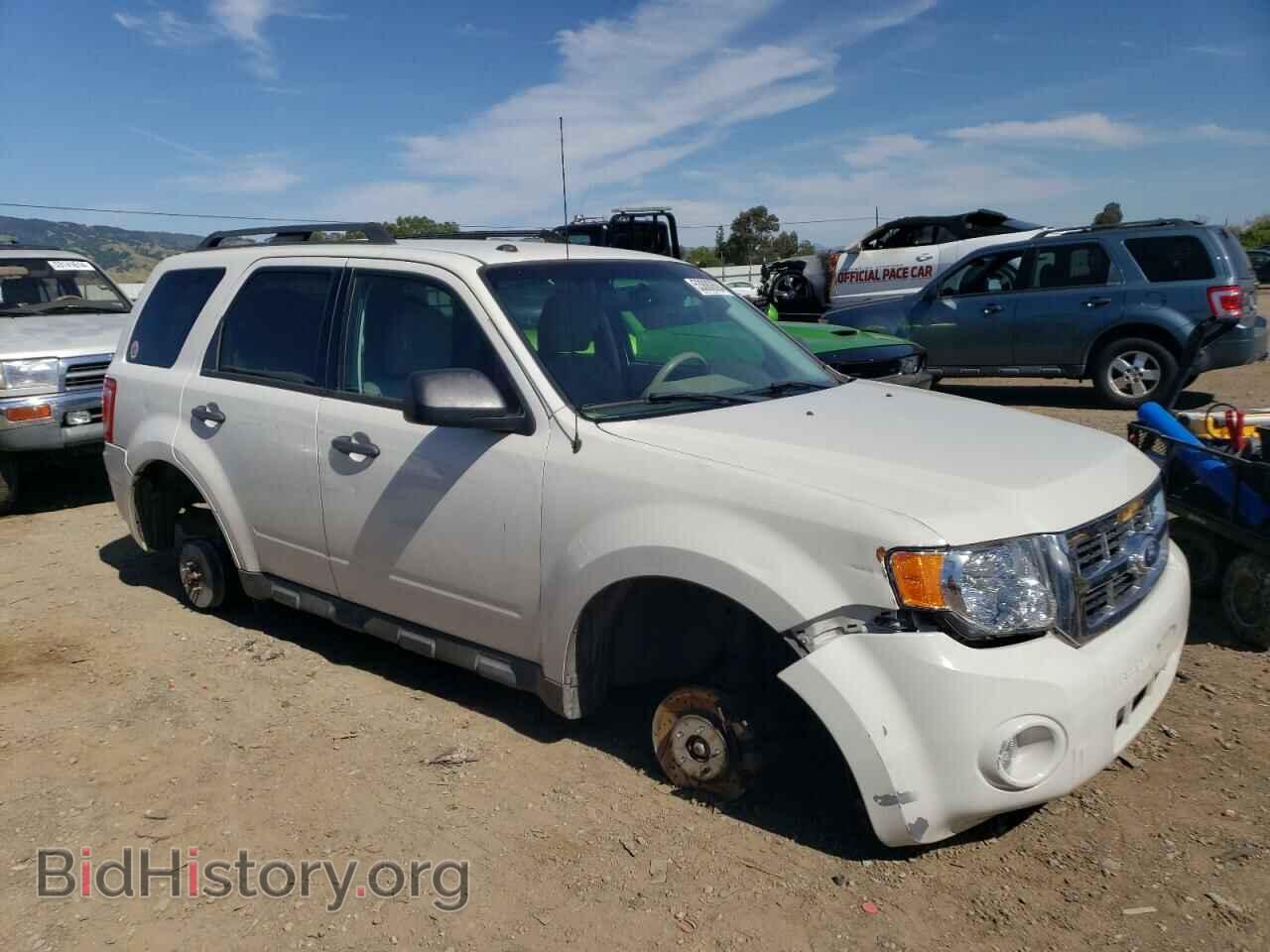 2011 FORD ESCAPE - VIN: 1FMCU9D75BKB66983 - Фото 4