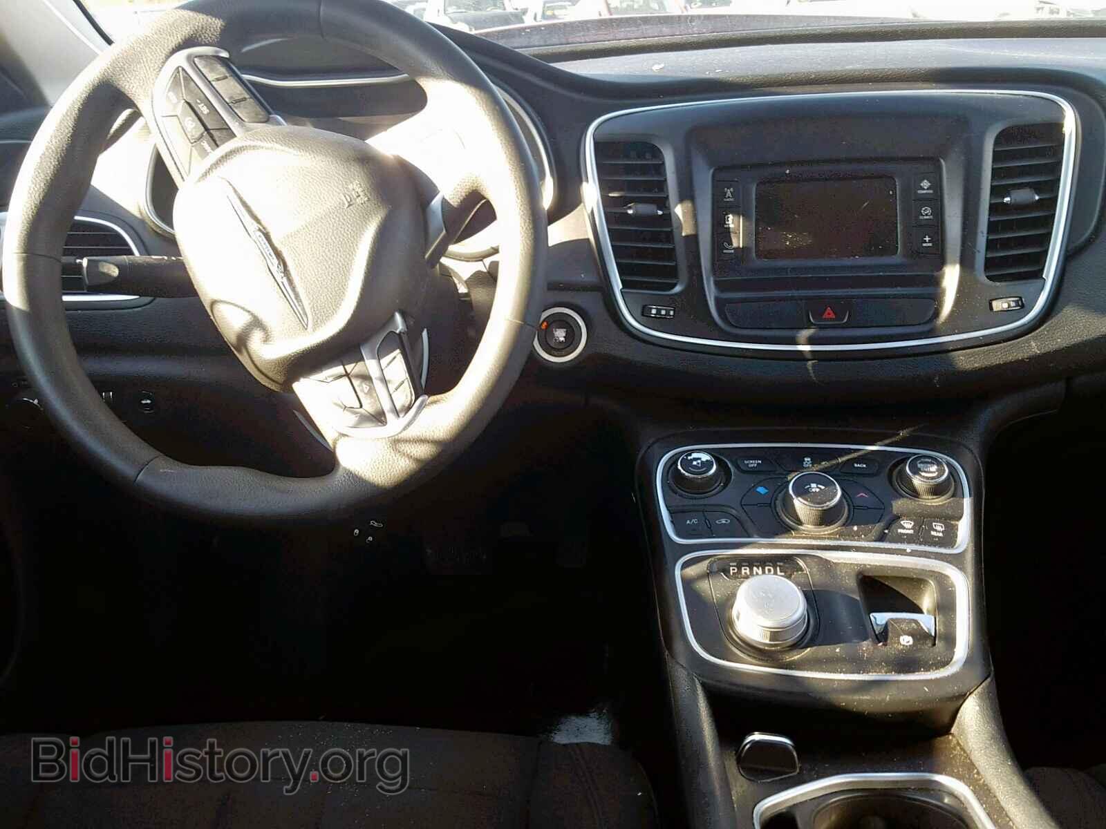 2016 CHRYSLER 200 - VIN: 1C3CCCAB6GN143736 - Фото 9